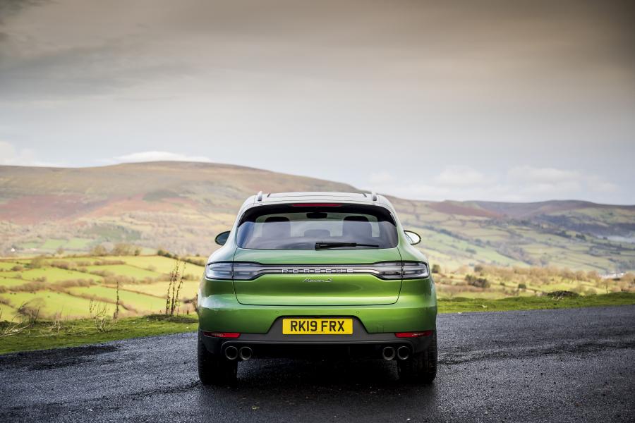  Porsche Macan S (95B) 2018 года  (UK) (фото 33 из 34)